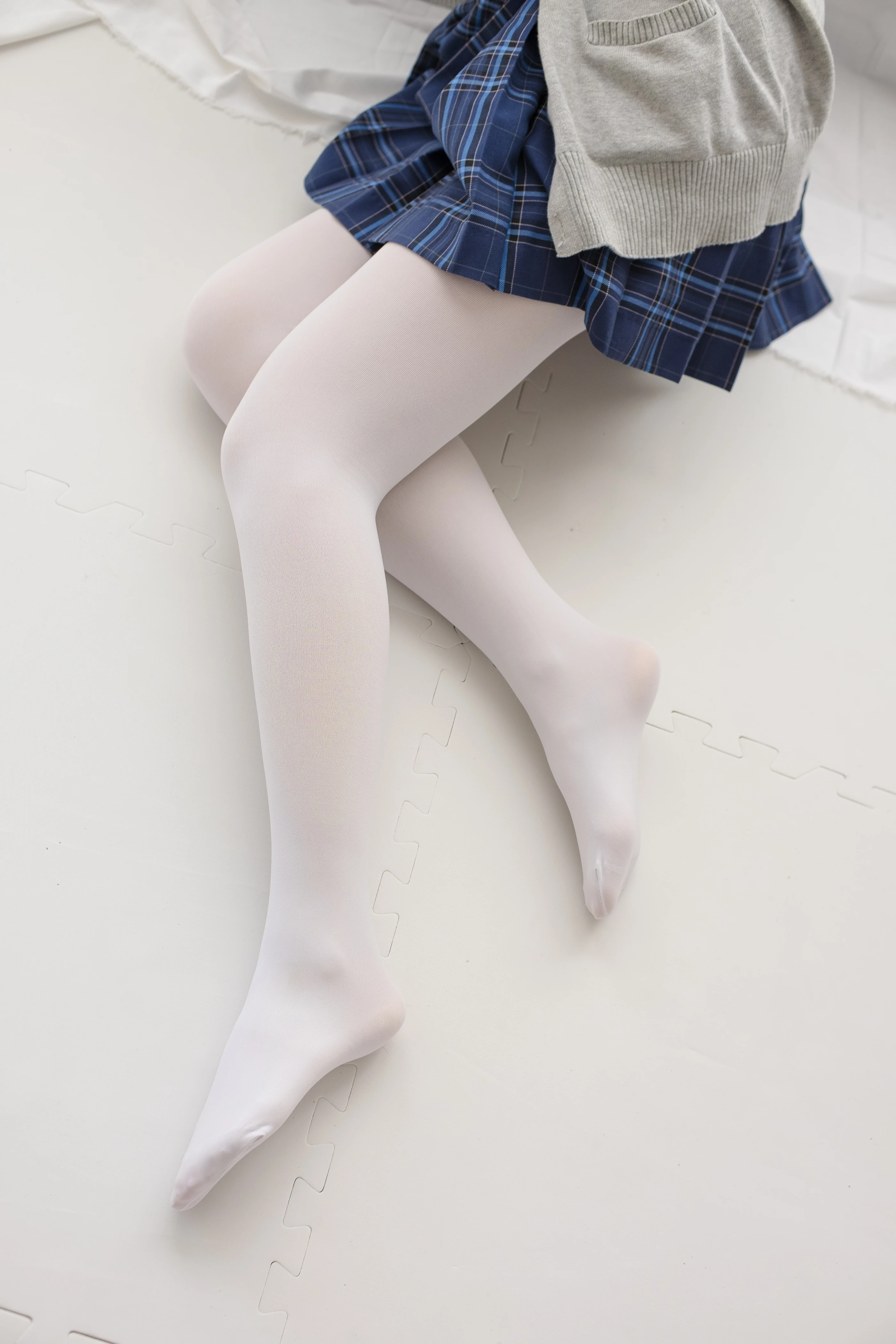 森萝财团 R15-047 [114P]插图6